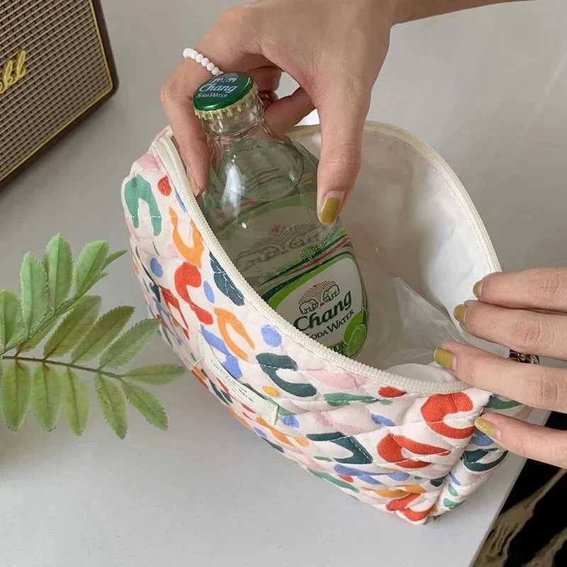 Baby Diapers Storage Bag Portable Travel Baby Washing Supplies Zipper Storage Bag Fashion Flower Large-Capaci Storage HandbagXJ250117