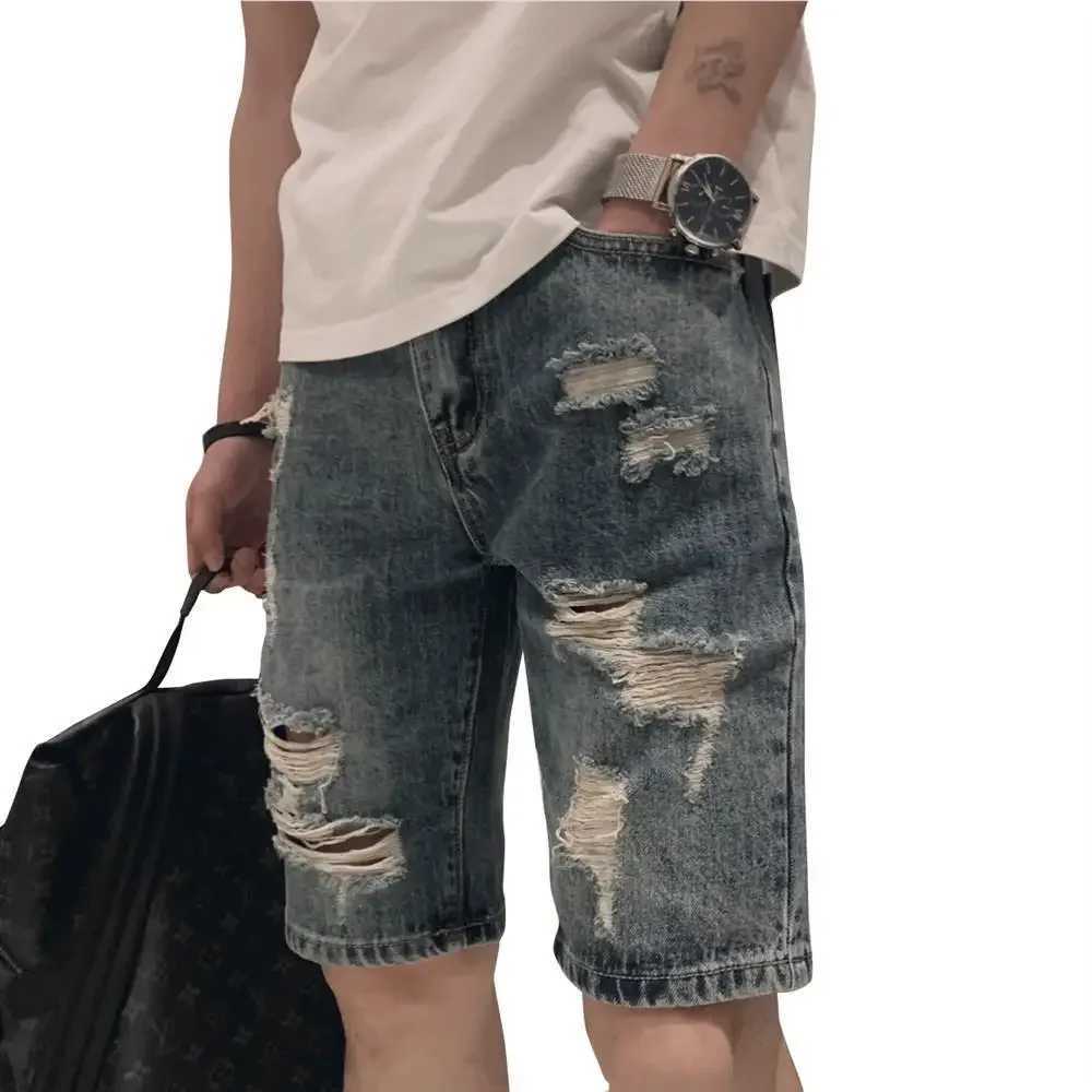 Man Denim Shorts Ripped Straight Trend 2024 Short Jeans Pants for Men New in Popular Xl Blue Y2k Fashion Cowboy Original SaleXJ250117