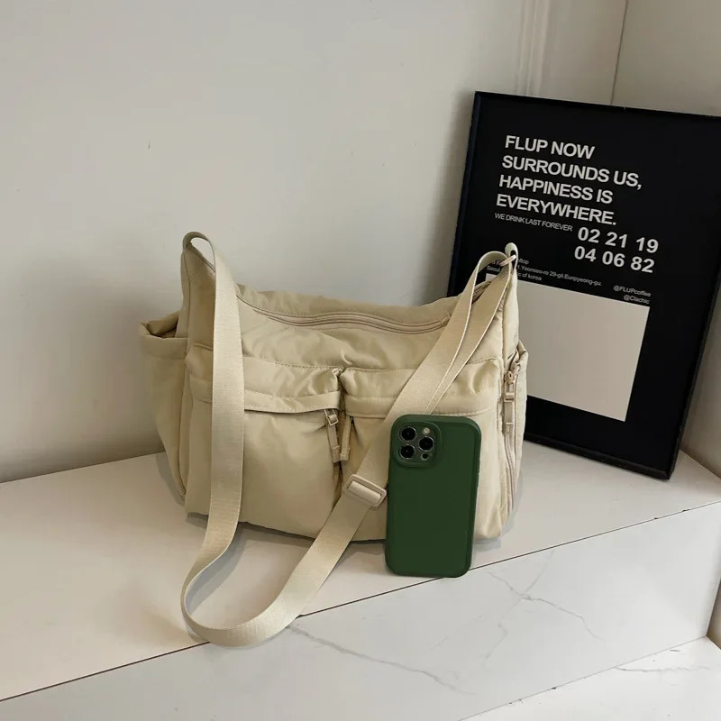 Work Style Casual Crossbody Bag with Large Capacity Waterproof Shoulder Bag Made of High-quality Nylon Fabric Bag for Men 250207