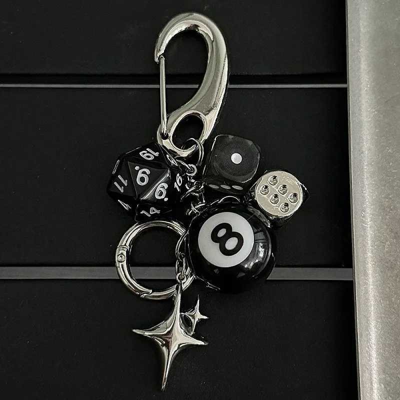 Vintage D Keychain Bag Charm Accories Waist Charms D Zinc Alloy Ironworks Knot Buckle Design Belt Buckle Bag Pendant W250116