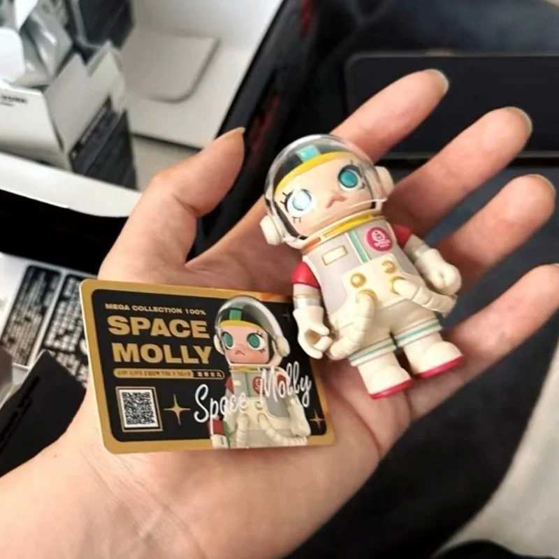 Hot Mega Collection 100% Space Molly Series 02 Limited Mystery Box Toy Astronaut Ornament Cute Doll Action Figure Blind Box Gift W250116