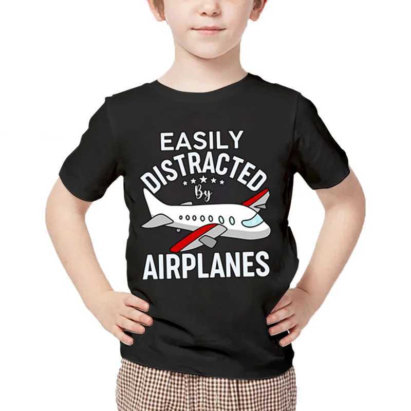 New Aircraft Children T-Shirt Easily Distracted By Airplanes Print T Shirt Harajuku Fashion Plane Tees Girl Boy Cartoon Tshirt M250116