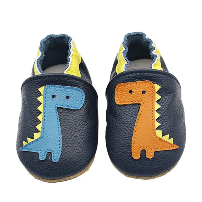 Baby Shoes Soft Cow Leather Bebe born Booties for Babies Boys Girls Infant Toddler Moccasins Slippers First Walkers Sneakers 250115