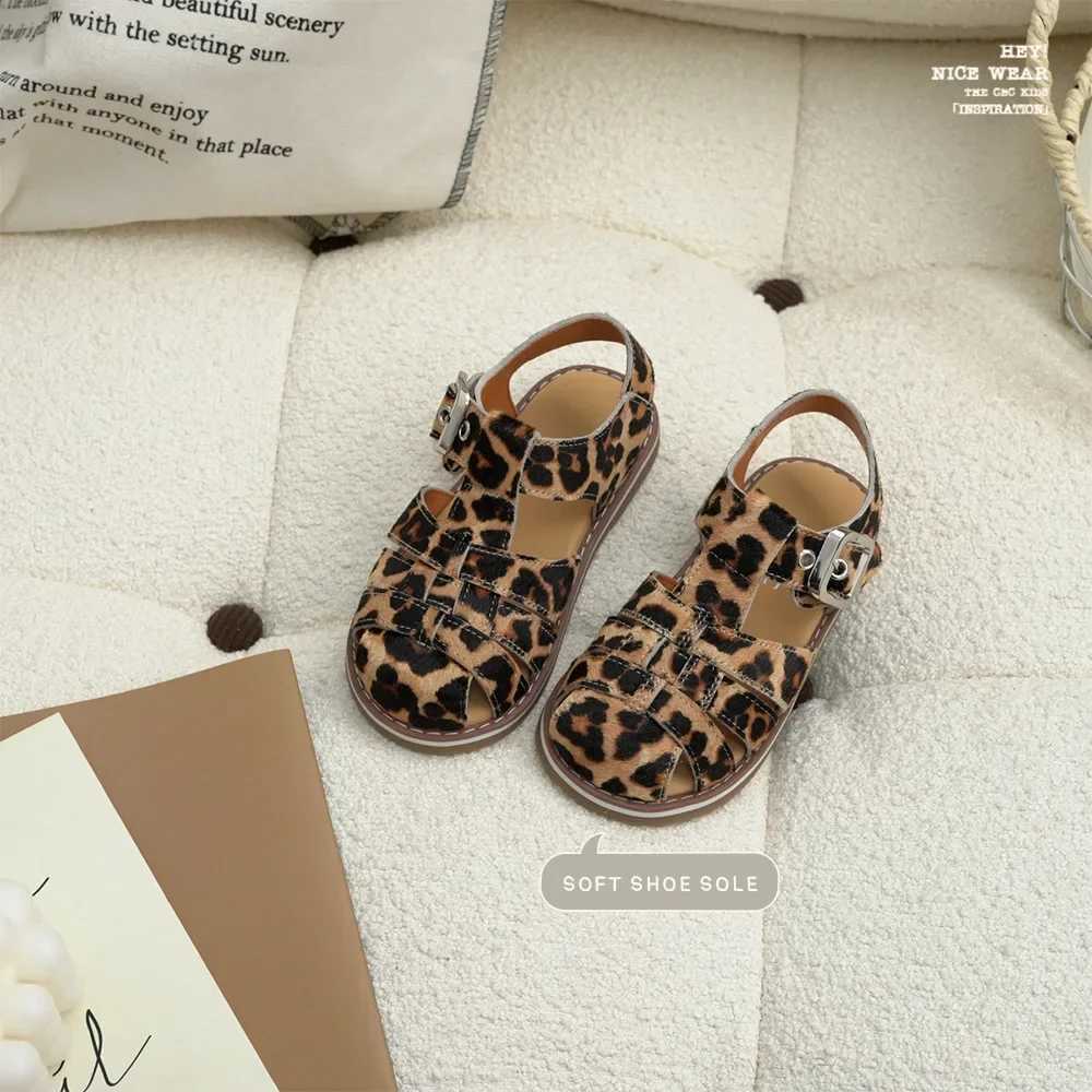 Sandals Parent-child Pu Leather Sandals Ins Baby Kids Horse Hair Patch Leather Roman Sandals Boys Girls Soft Sole Non-slip Beach ShoesY250116Q9E6