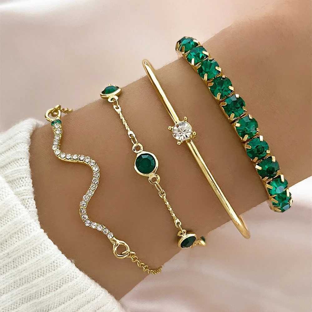 4Pcs/Set Fashion Snake Green Gemstone Bangle Rhinestone Full Metal Bracelet For Women Birtay Party Christmas Gift JewerlyXJ250117
