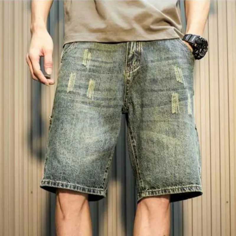 Man Denim Shorts with Pockets Short Jeans Pants for Men Cargo Straight Wide Retro Designer Harajuku Original Korean Fashion Y2kXJ250117