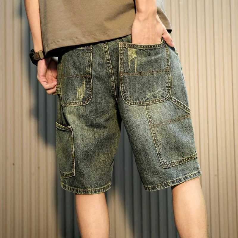 Man Denim Shorts with Pockets Short Jeans Pants for Men Cargo Straight Wide Retro Designer Harajuku Original Korean Fashion Y2kXJ250117