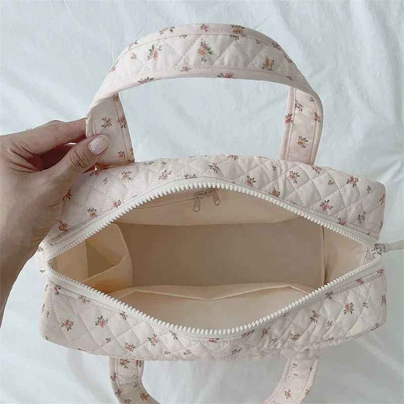 Lightweight Portable Pink Floral Multi-functional Mommy Bags Cotton Crossbody Babys Nappy Bag Mummy Shoulder BagXJ250117