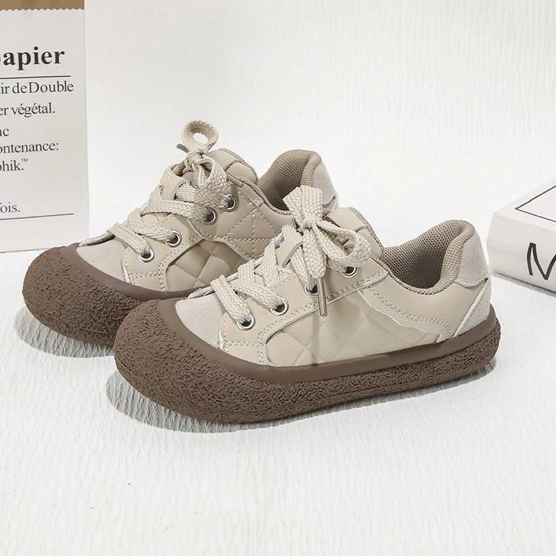 Athletic Outdoor Childrens Leather Casual Shoes 2024 Autumn Soft Sole Girls Shoes Korean Style Boys Lace-up Board Shoe Comfort Kids SneakersY250116VFF