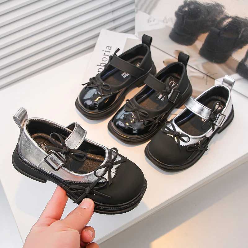 Sandals Children Leather Shoes Patchwork Sliver Black Bowtie Chunky Kids Mary Janes Spring Comfy Fashion Light School Girls Shoe 26-36Y250116CQOM