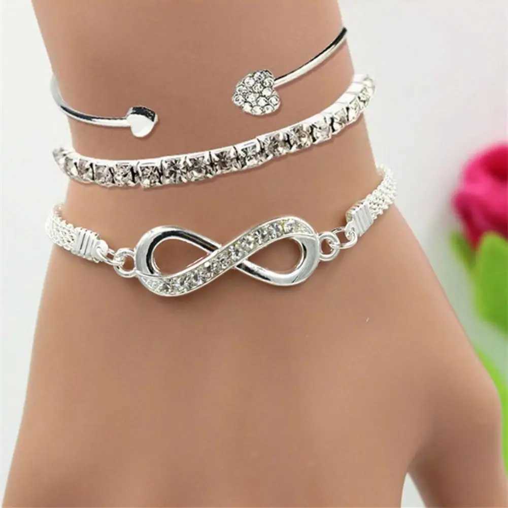 3 Pcs Women Bracelets Rhinestone Decor Hollow Infinite Symbol Heart Stackable Wrist Jewelry La Prom Party Wedding Bangle SetXJ250117
