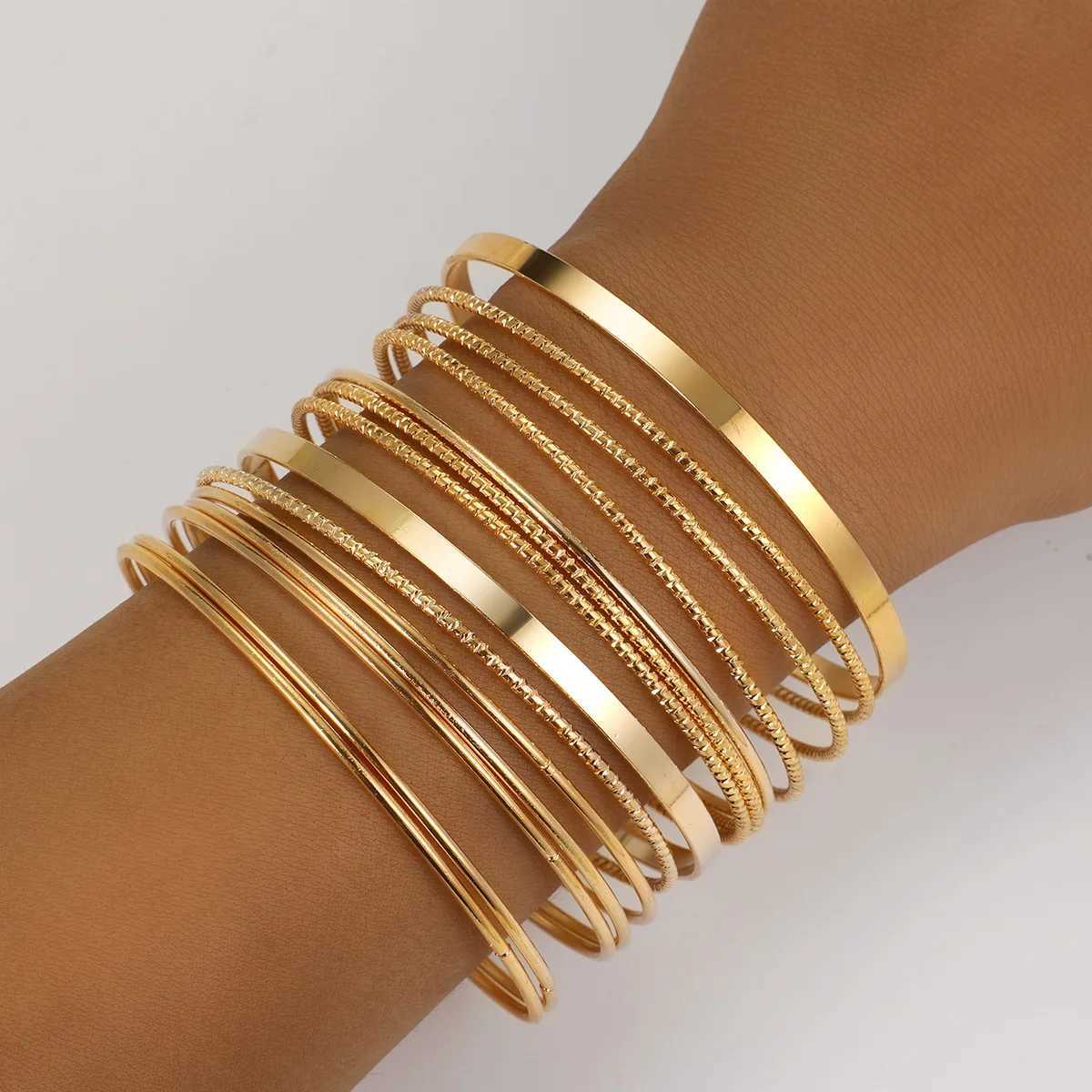 12pcs Punk Gold Color Chain Bracelets Set for Women Boho Thick Charm Cu Cuban Bracelet Bangles Fashion Jewelry Gift 2024 NewXJ250117