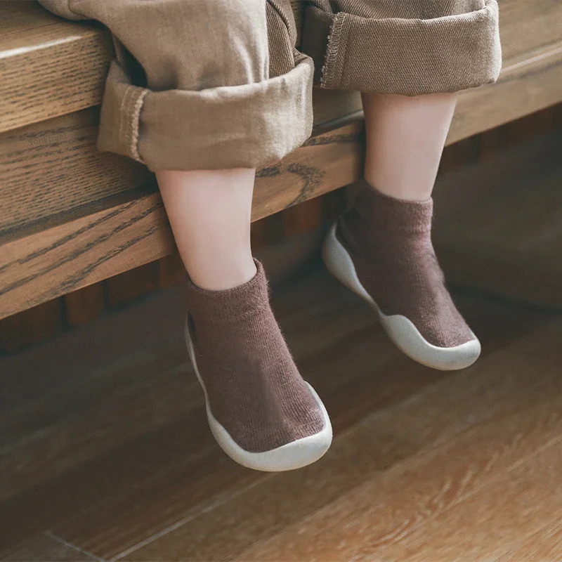 Infant Baby Shoes born First Walkers Boy Girl Kids Solid Color Soft Knit Sock Shoe Antislip Rubber Sole Toddler Booties 250115