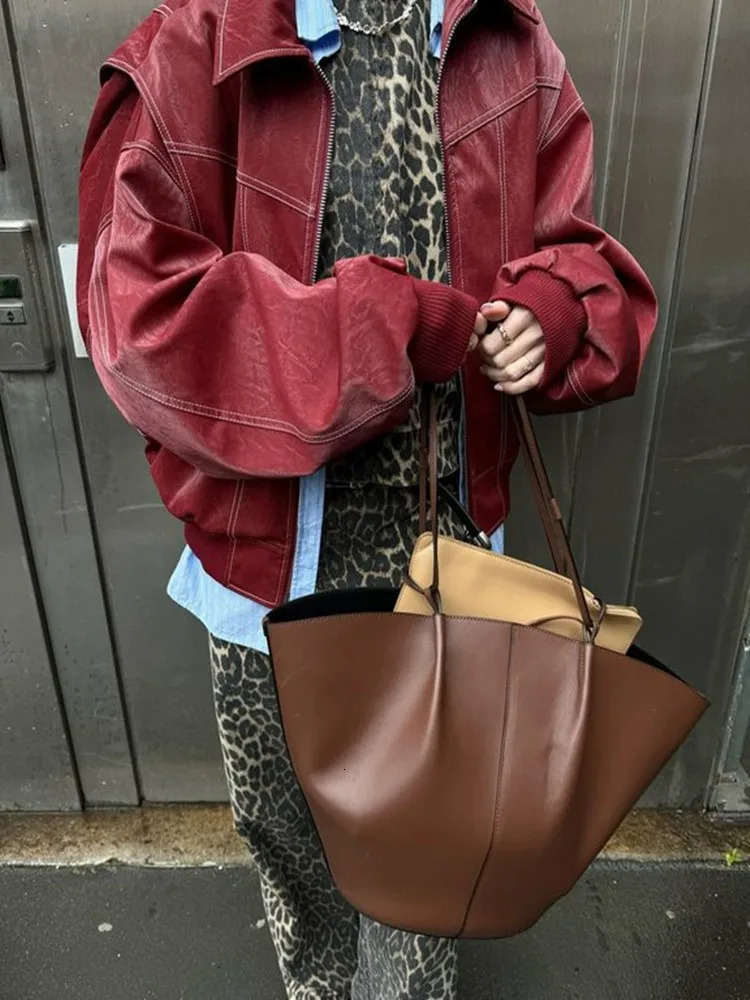 Vintage Zipper Leather Womens Jacket Loose Lapel Long Sleeve Oversize Female Motorcycle Coat 2024 Autumn Winter Lady Outerwears 250107