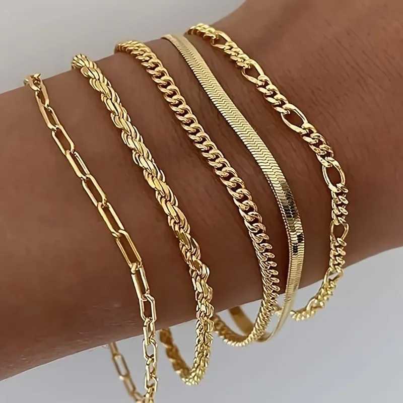 Vintage Punk Style Womens Bracelet Set Silver 925 bracelet Plated Gold bracelet Cuban Per Clip Chains Fashion AccoriesXJ250117
