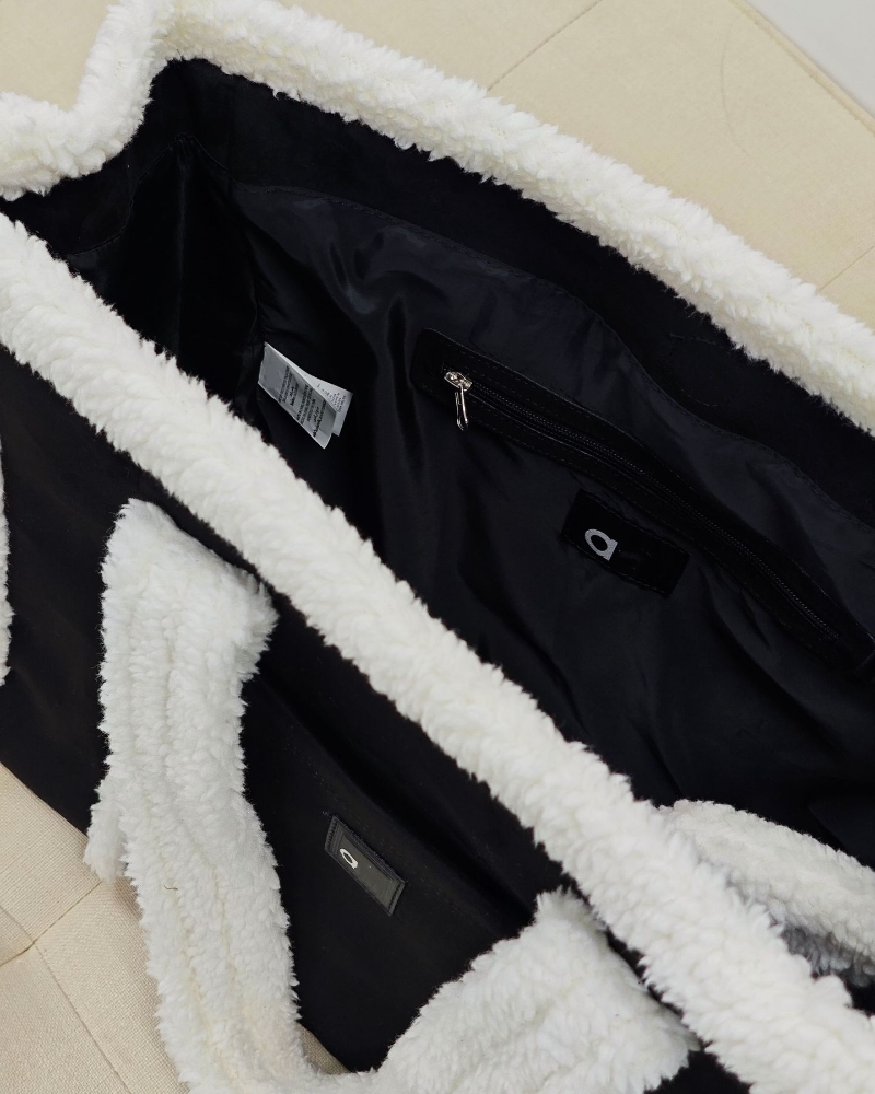 2025--Classic Plush Underarm Tote Bag with High Sense and Versatile Large-capacity Manual Bill of Lading Shoulder Bag 219