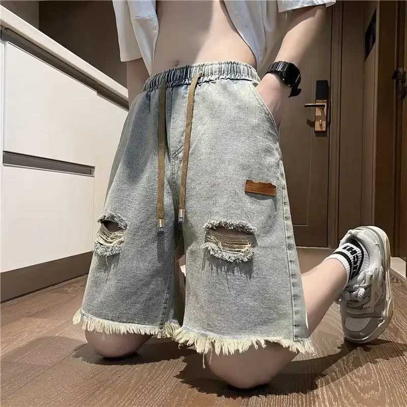 Mens Short Jeans Pants With Pockets Ripped Selvedge Male Denim Shorts Y2k Fashion Original Cowboy Streetwear Cut VintageXJ250117