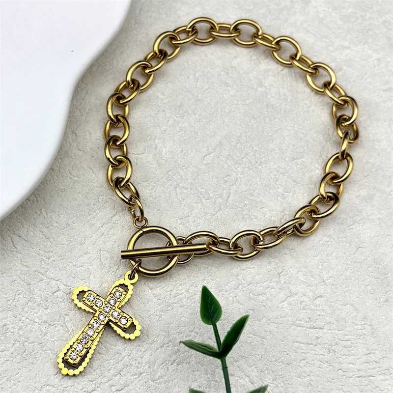 Trend Cross Bracelet Stainl Steel Gold/Silver Color Rhinestone Men Women Religion Hand Chain Jewelry AmuletXJ250117