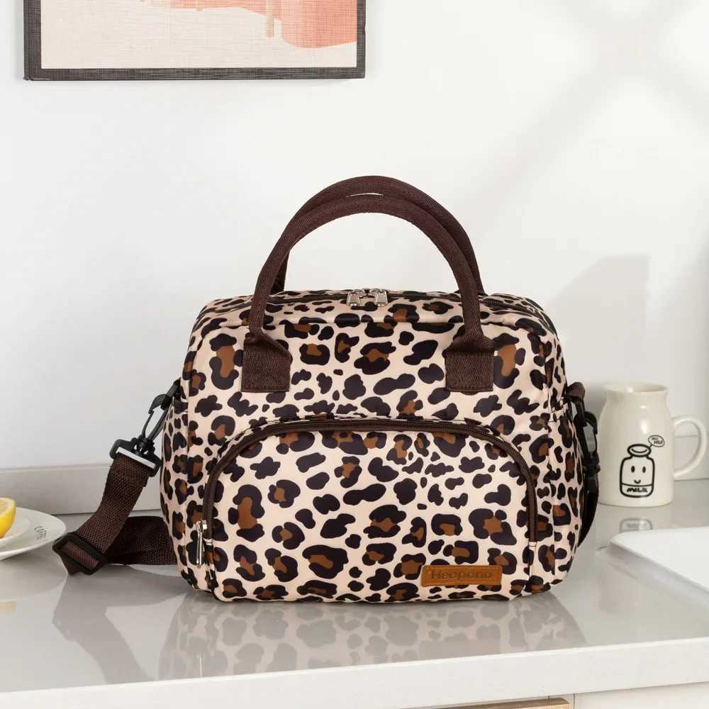 American Modern Simple Portable Mommy Ice Bag Diaper Bag Backpack Large Volume Fruit Cake Oxford Printed Crossbody Lunch BagXJ250117