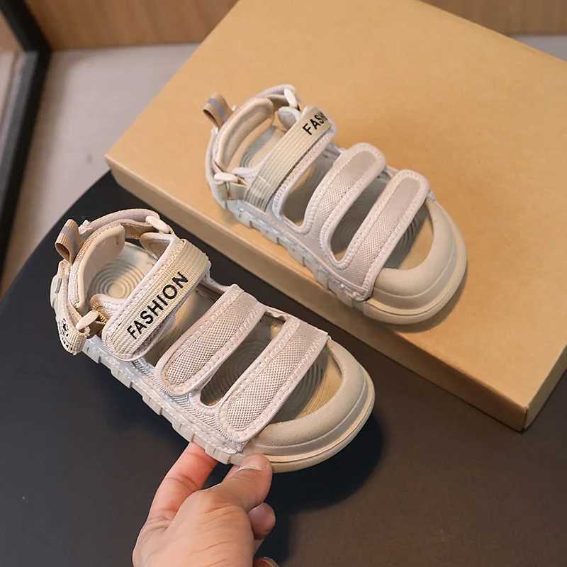 Sandals 2024 New Children Sport Sandals Summer Sandals for Boys Casual Beach Shoes Soft Sole Kids Fashion Non-slip Anti-kick SandalsY250116PG9A