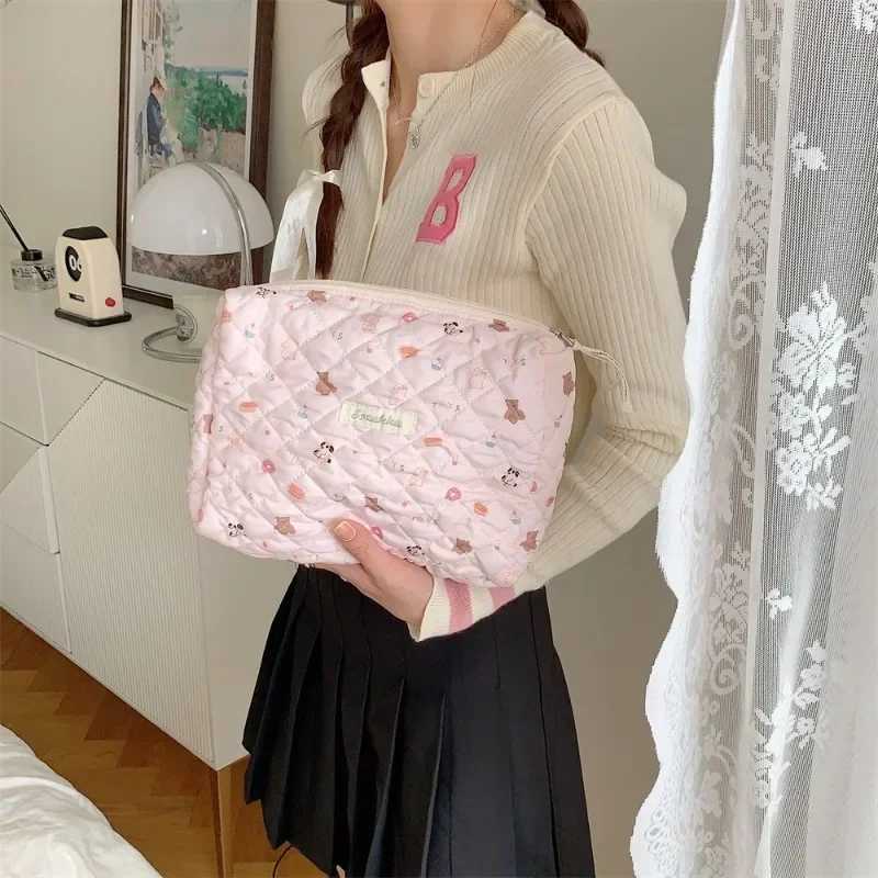 1 Piece Portable Baby Diaper Bag Lovely Animal Hand Bag for Women Multifunctional Kaii Newborn Baby Item Storage BagXJ250117
