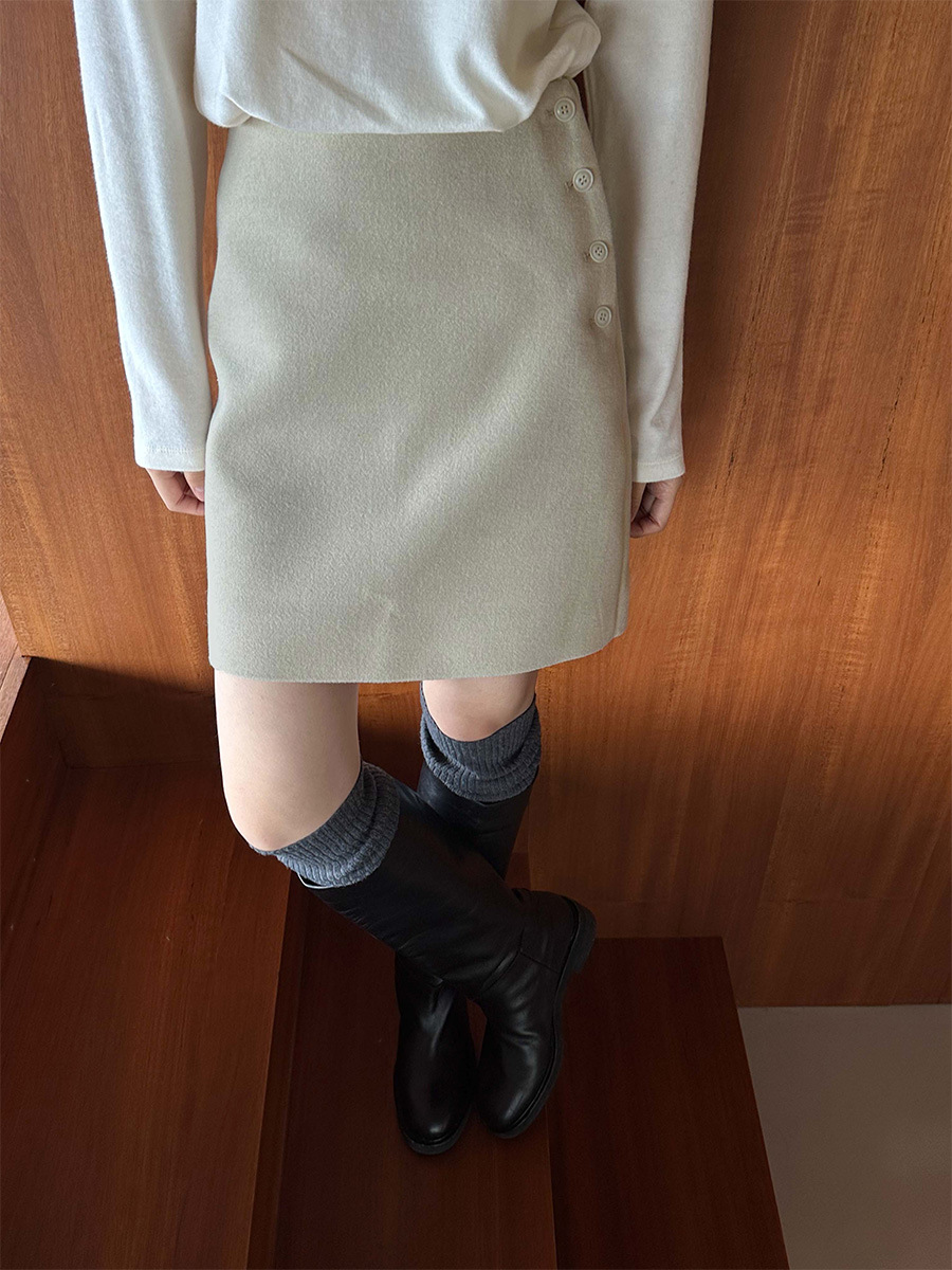 X2120 Slimming skirt New style for winter, crisp and practical plush woolen skirt