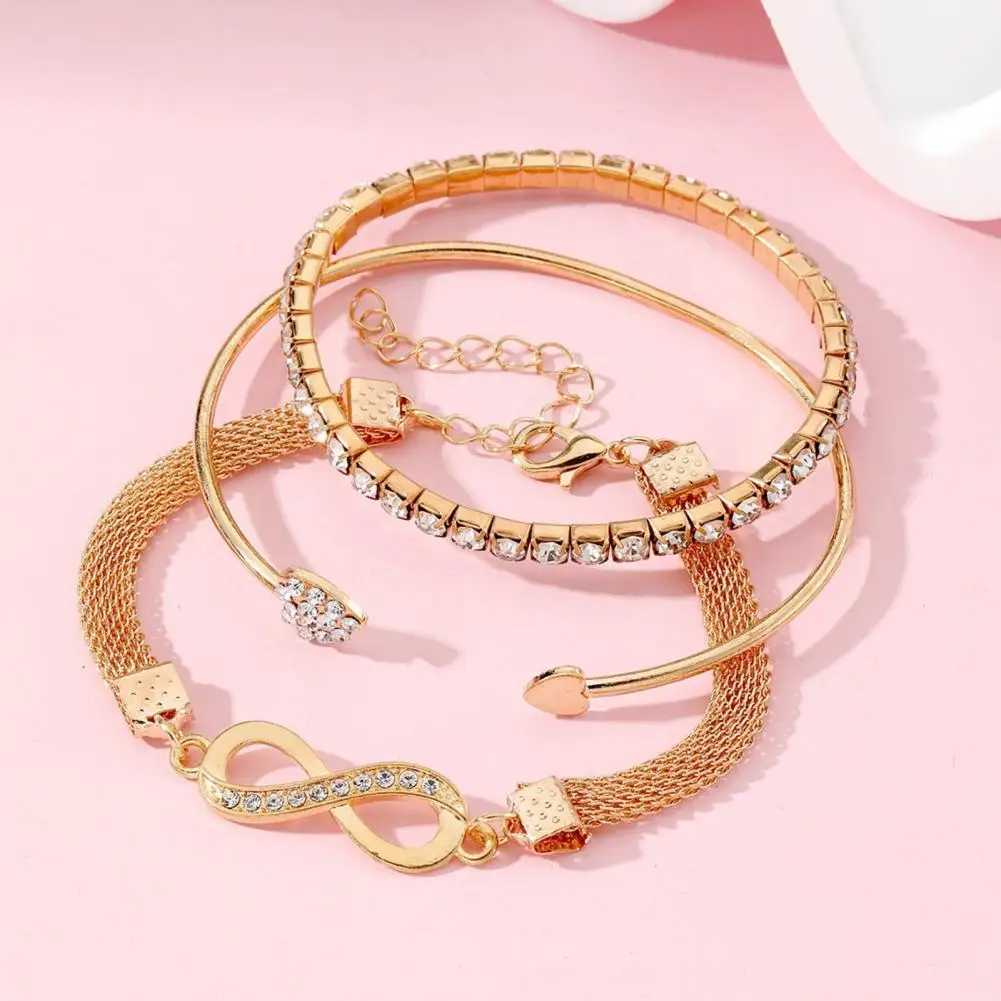 3 Pcs Women Bracelets Rhinestone Decor Hollow Infinite Symbol Heart Stackable Wrist Jewelry La Prom Party Wedding Bangle SetXJ250117