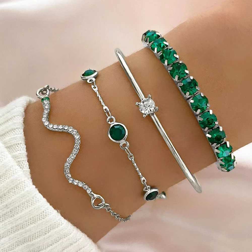 4Pcs/Set Fashion Snake Green Gemstone Bangle Rhinestone Full Metal Bracelet For Women Birtay Party Christmas Gift JewerlyXJ250117