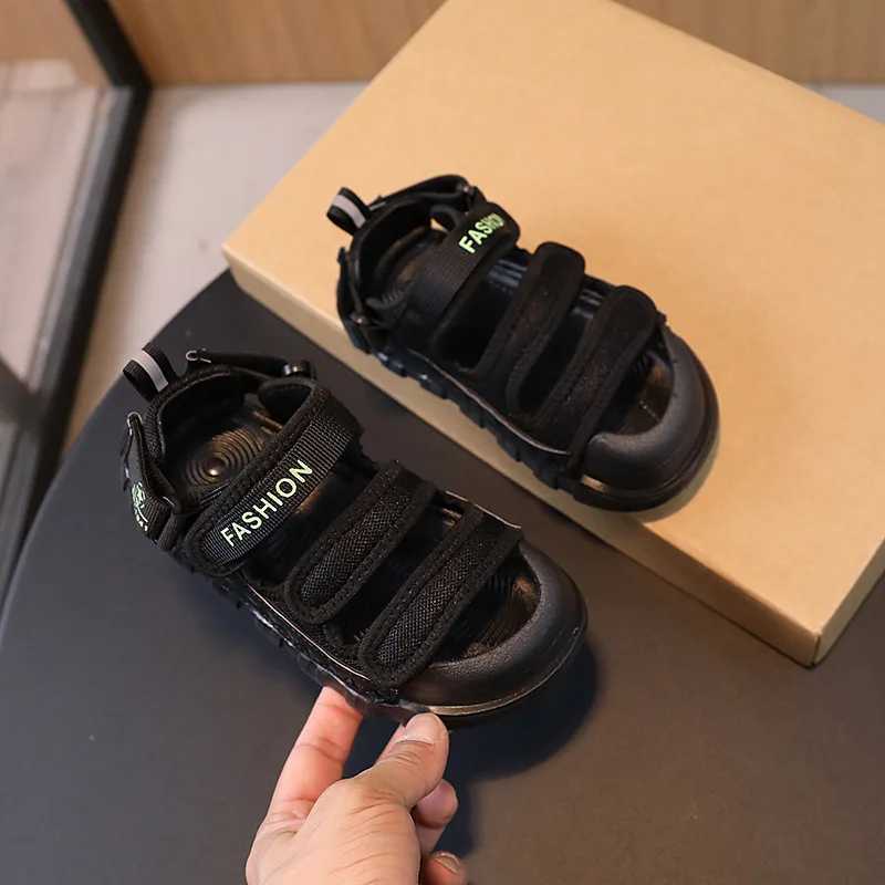 Sandals 2024 New Children Sport Sandals Summer Sandals for Boys Casual Beach Shoes Soft Sole Kids Fashion Non-slip Anti-kick SandalsY250116PG9A