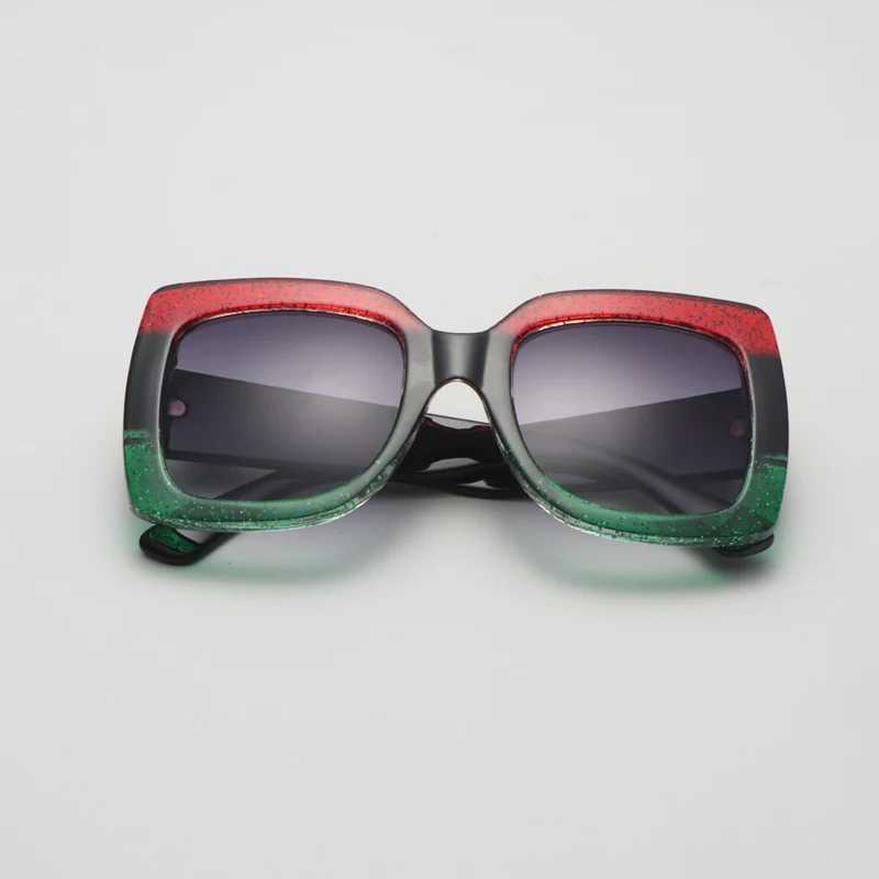 Fashion Square Sunglasses Woman Vintage Brand Designer Oversized Sun Glasses Female Retro Gradient Redgreen Sunglasses W250116