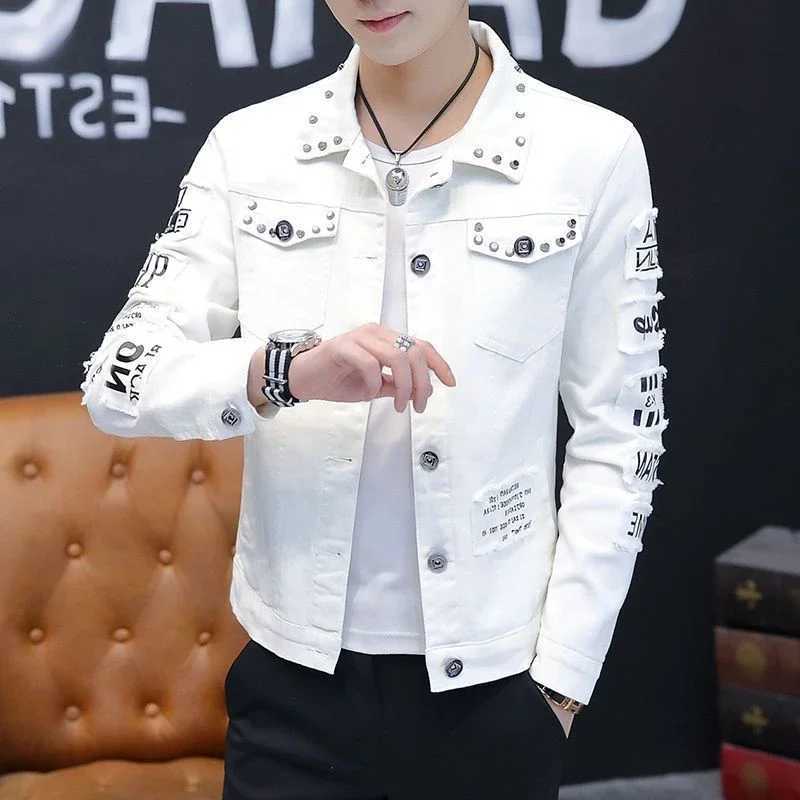 Mens Denim Jacket Short Rivet Casual Slim White Male Jean Coats Korea Lxury Washed in Lowest Price Size L of Fabric Rock Joker W250116