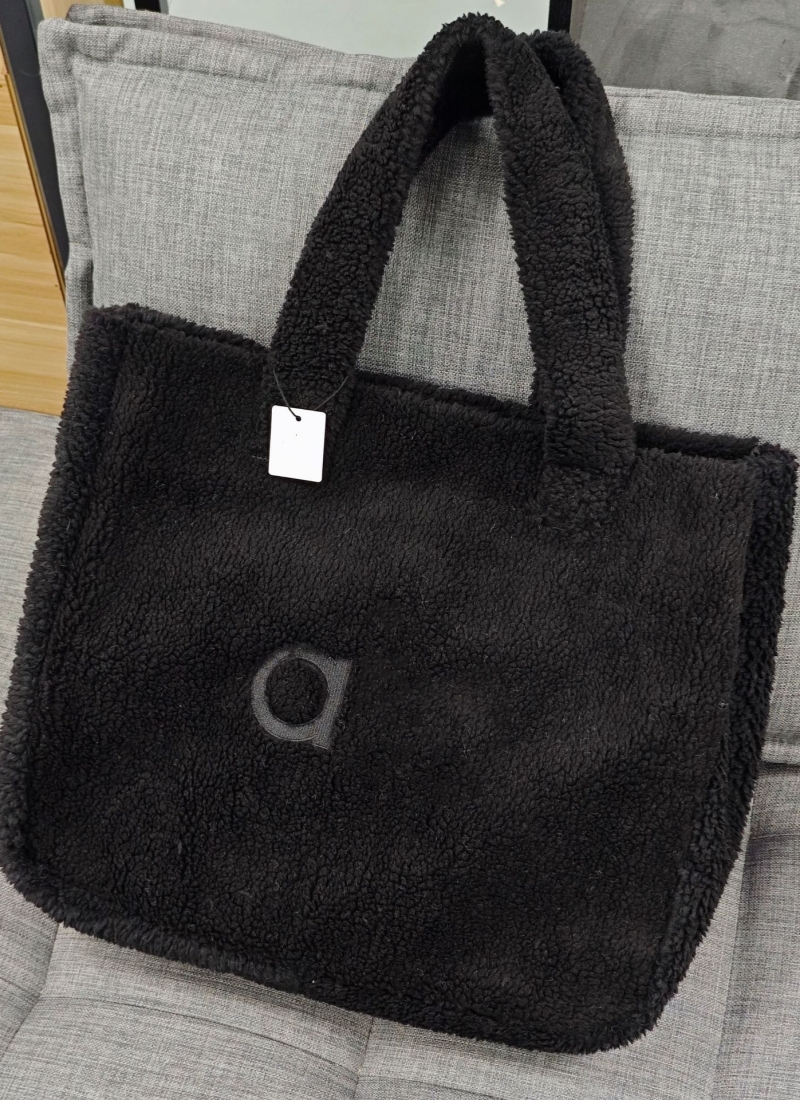 A624 Women's New Plush Handbag Large Capacity All-Match Fashion Trend Shoulder Tote Bag