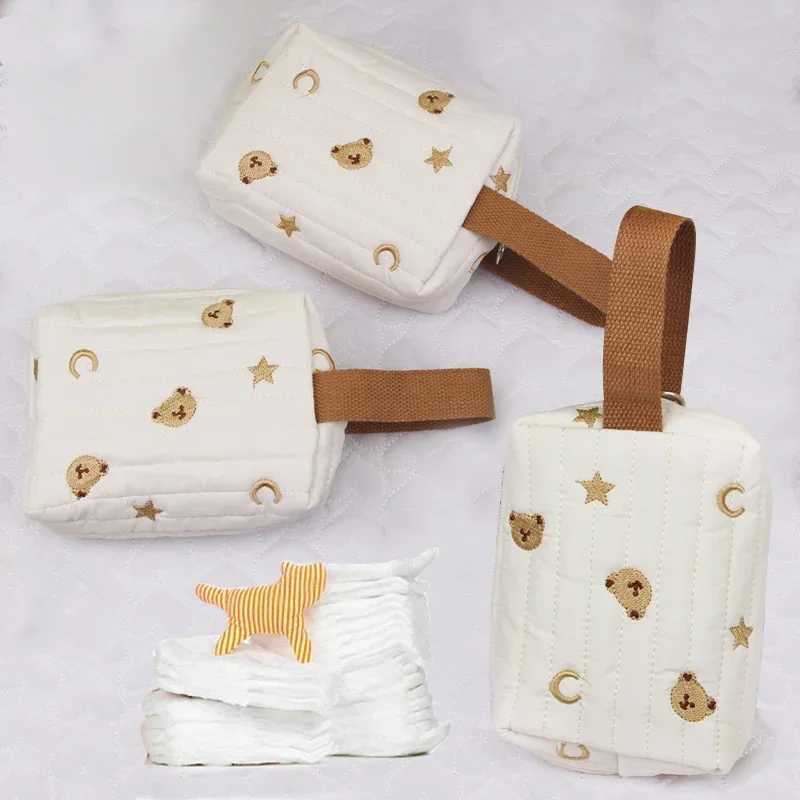 Cute Bear Portable Diaper Pods Reusable Fashion Prints Wet/Dry Cloth Wet Bag Mommy Storage Travel Bag Baby Stroller BagXJ250117