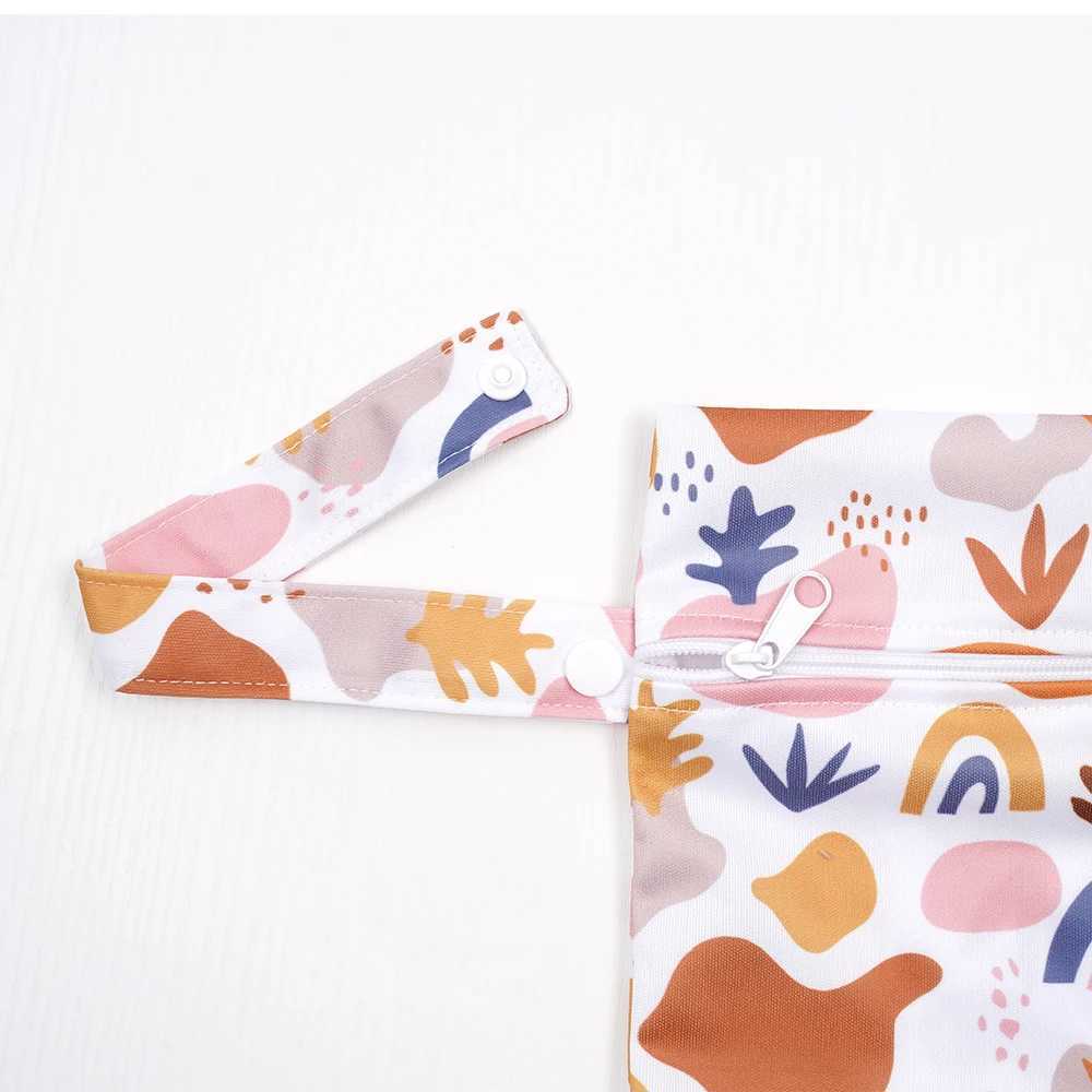 HappyFlute New 3Pcs Set Smooth Zipper Pocket Multi-Scenario Use Can Be Hung Waterproof Reusable Diaper Cover WetBagXJ250117