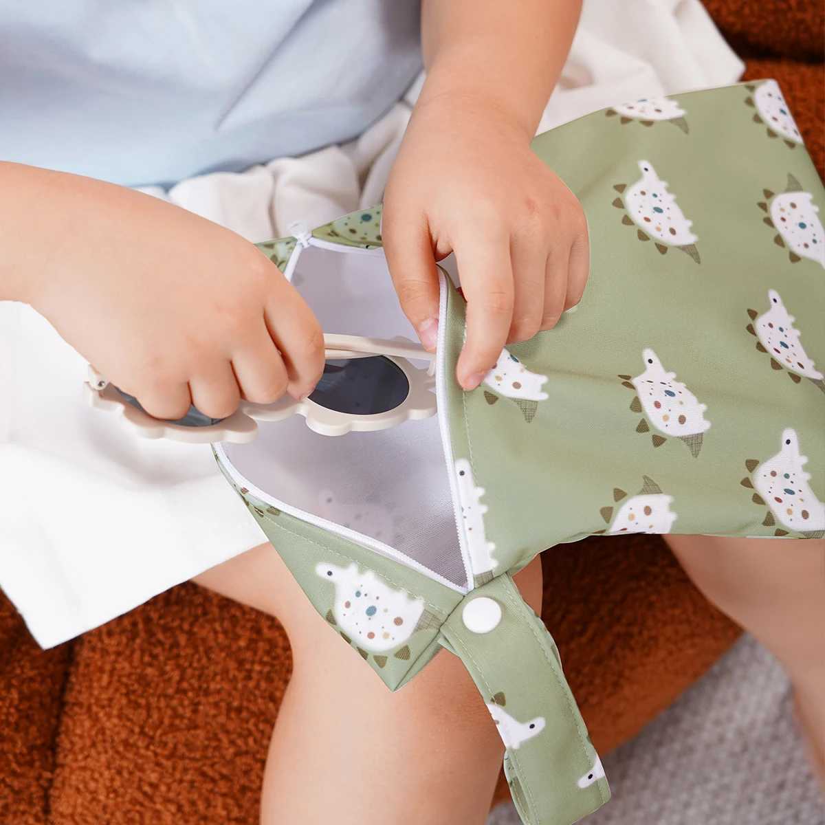 Elinfant Small Design Portable Diaper Bag18X25cm Storage Wash Bag For Sanitary PadMakeup Cosmetic BagXJ250117