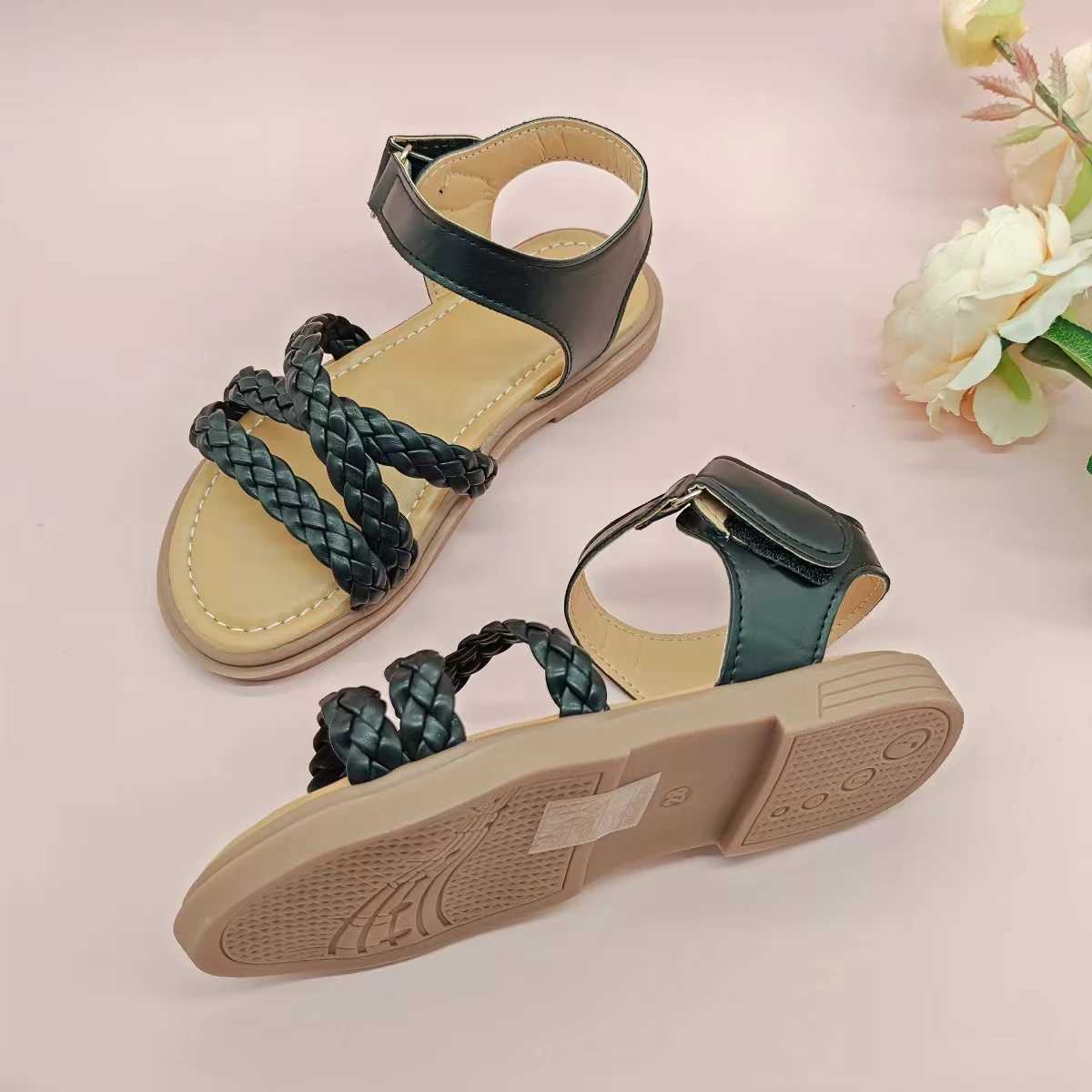 Sandals Girls sandals new summer medium and large children princess shoes soft sole shoesY250116O188