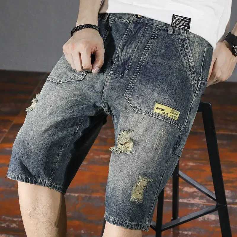 Man Denim Shorts Straight with Pockets Baggy Short Jeans Pants for Men Wide Loose Emo Streetwear Y2k Fashion Retro Blue ButtonsXJ250117