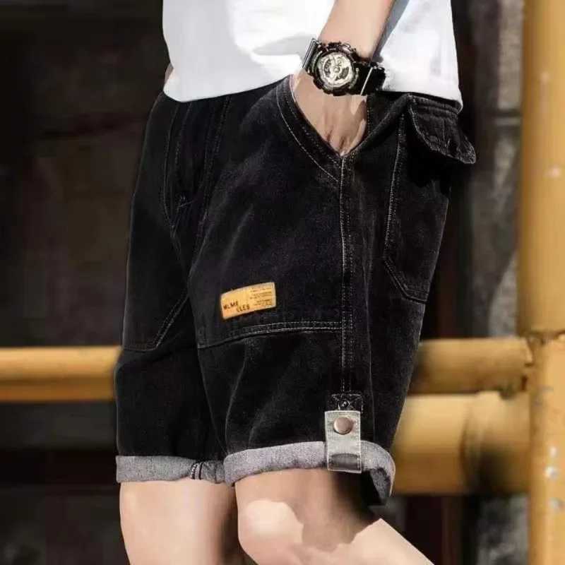 Man Denim Shorts with Pockets Cargo Gray Short Jeans Pants for Men Summer Blue Korean Fashion Sale Harajuku Buttons Original Y2kXJ250117