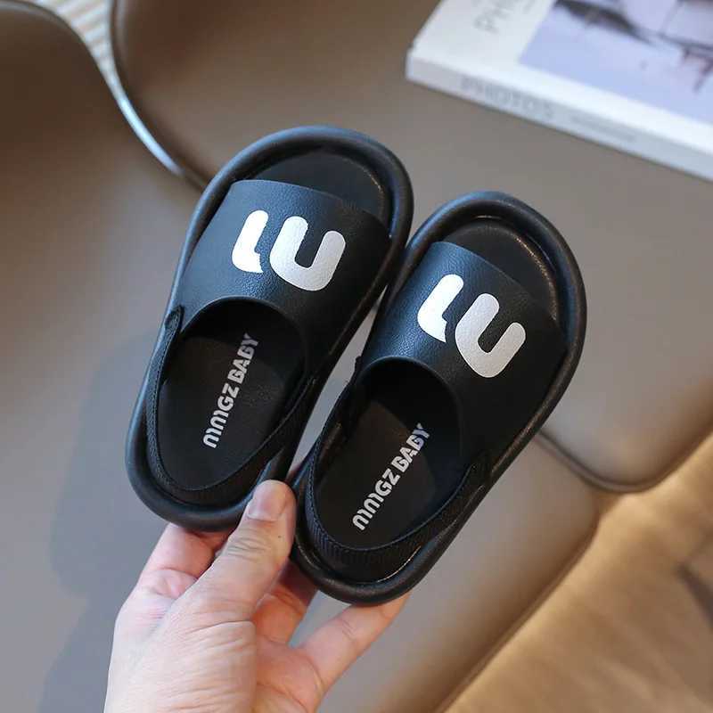 Sandals 2025 Summer New Children Beach Sandals for Girls Boys Fashion Korean Style Soft Sole Anti-slippery Versatile Chic Open-toe ShoesY25011690HG