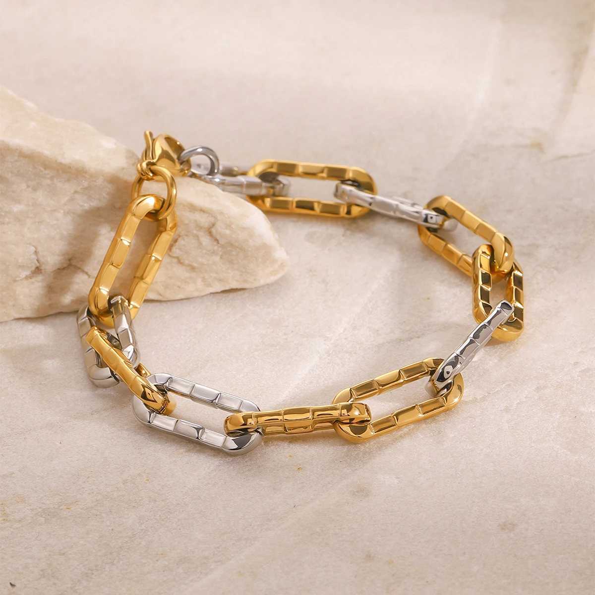 Uworld Caitlyn Minimalist Chain Bracelet Stackable 18k Gold Plated Chain Dainty Wedding Jewelry Perfect Bridesmaid Gift for Her W250116