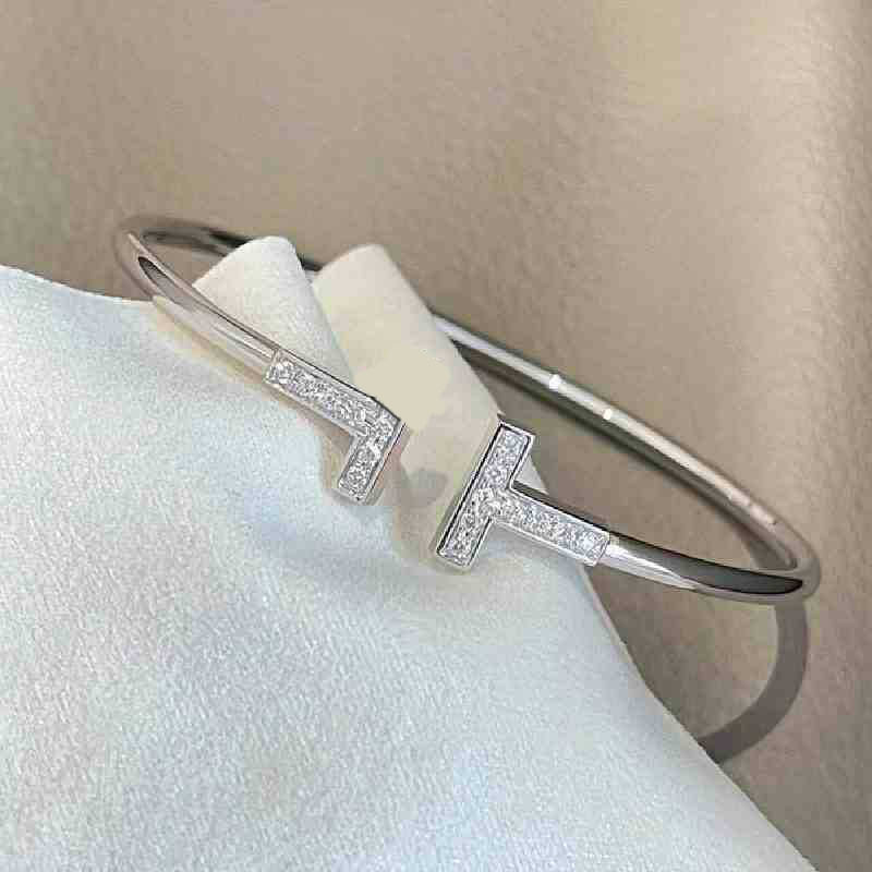 Bangle Charm Bracelet For Women Elegant Trendy Statement Jewelry Fashion Tide QQ