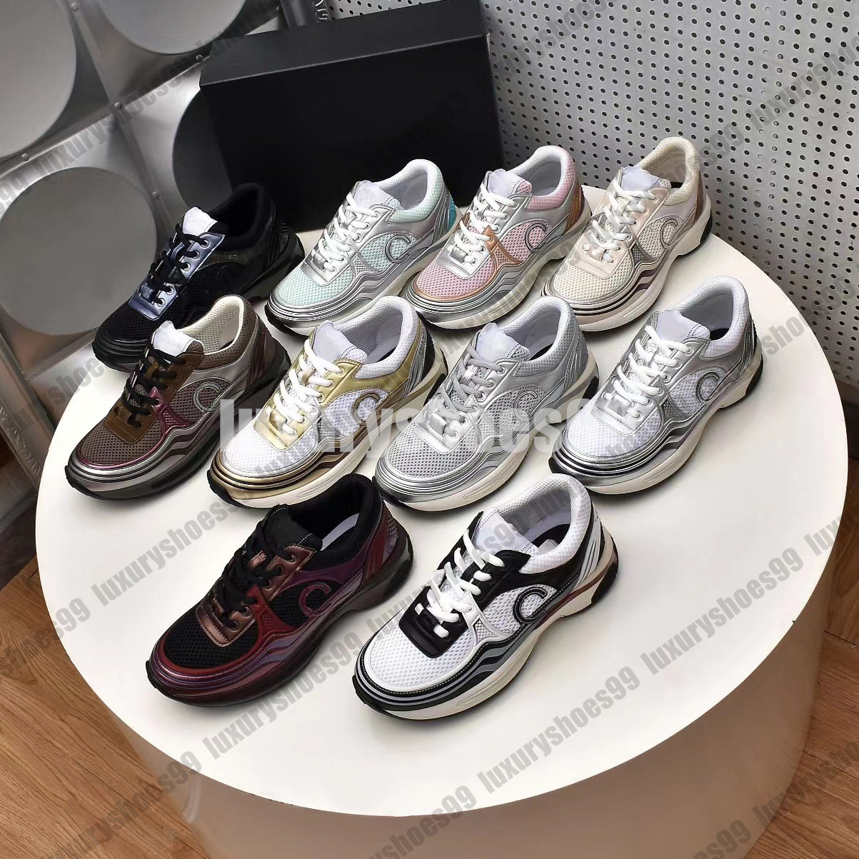 Designer Shoe Womens Casual Outdoor Running Shoes Reflective Sneakers Vintage Suede Leather and Men Trainers Fashion Derma