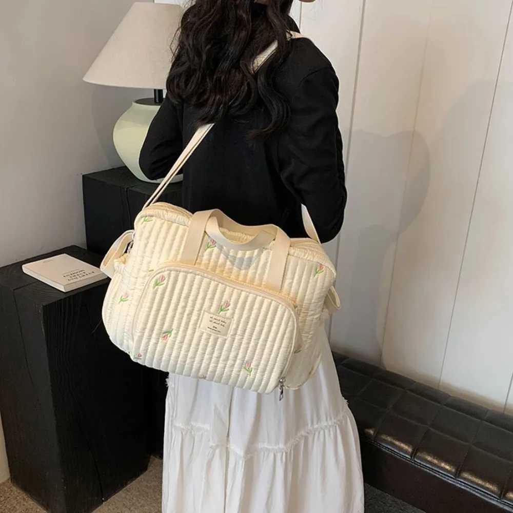 Mommy Diaper Bag Large Capaci Print Embroidery Zipper Handbag Beige Newborn Nappy Pouch Portable Single Shoulder Womens BagXJ250117