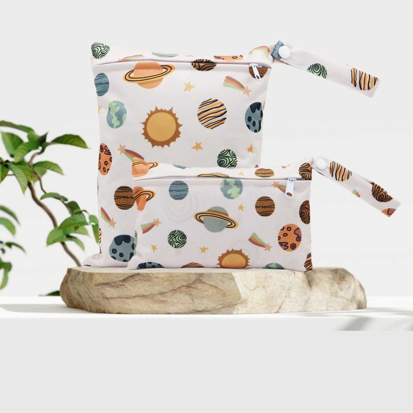 2 Pieces Waterproof Beach Diaper Cloth Nappy Laundry Baby Large Baggies Swimmer Bottoms Wet Dry Pouch Smallalso Be Make Up BagXJ250117