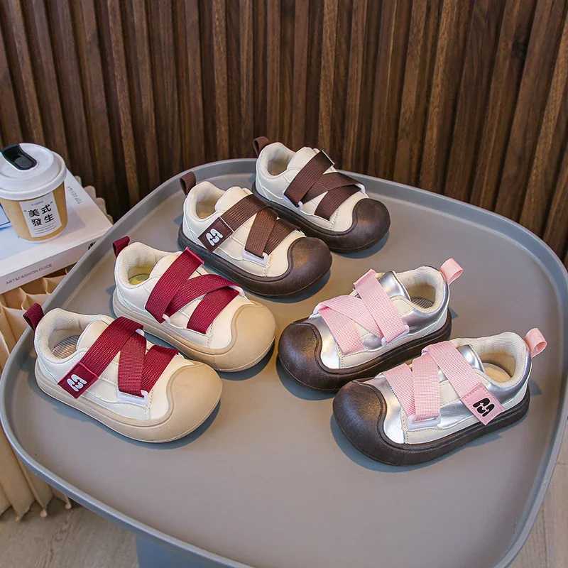 Athletic Outdoor New Children Sneakers Kids Casual Shoes Hoop Loop Sports Shoe Boys Girls Flexible Tennis Infant Baby Non-slip Flat Shoes C260130