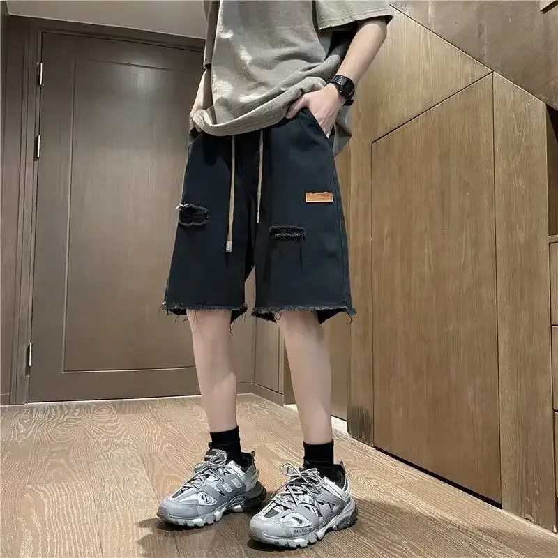 Mens Short Jeans Pants With Pockets Ripped Selvedge Male Denim Shorts Y2k Fashion Original Cowboy Streetwear Cut VintageXJ250117