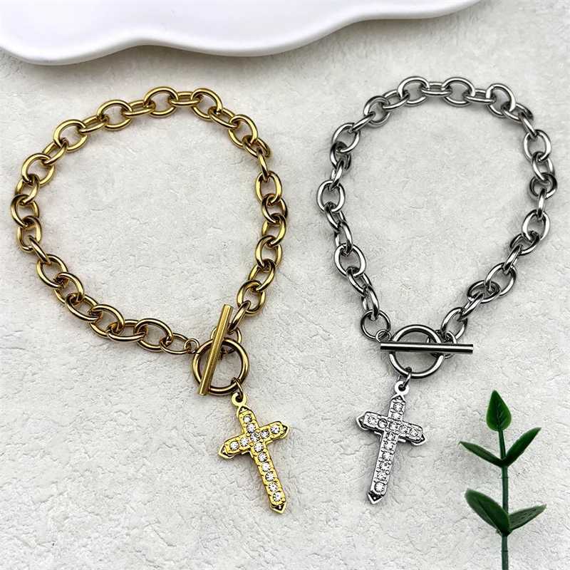 Cross Christian Stainl Steel Pendant Bracelet Gold/Silver Color Rhinestone Men Women Fashion Hand Chain JewelryXJ250117