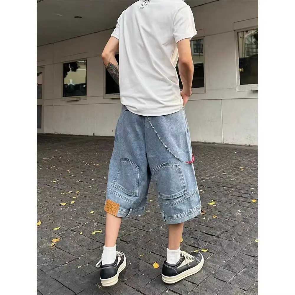 Hip hop retro waist reversal design mens denim shorts Instagram Gothic streetwear loose straight leg pants sports pants W250319