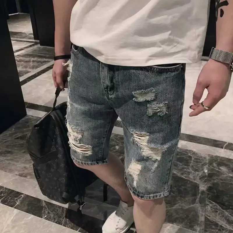 Man Denim Shorts Ripped Sale Straight Short Jeans Pants for Men Harajuku Emo Korean Fashion Designer Original Popular Cut Y2k XlXJ250117