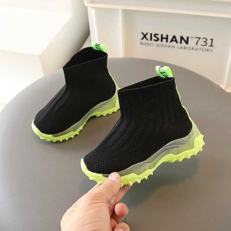 Athletic Outdoor Child Knitted Sports Shoes for Boys Luminous Breathable Kids Socks Shoes Slip on High Top Girls Sneakers Soft Sole Walking ShoesY2501